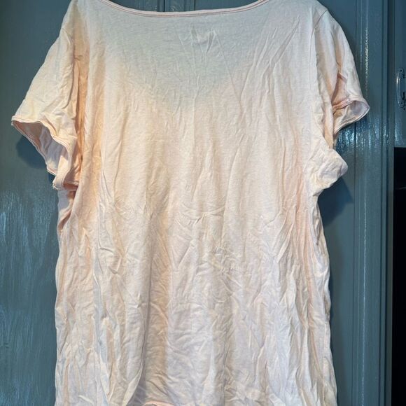 Seven7 Luxe Sequin Heart V-Neck T-Shirt Size 2X - Picture 2 of 5